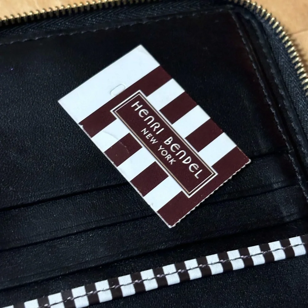 Henri Bendel  animal Print Leather Cowhide Wallet. Carlyle mini haircalf